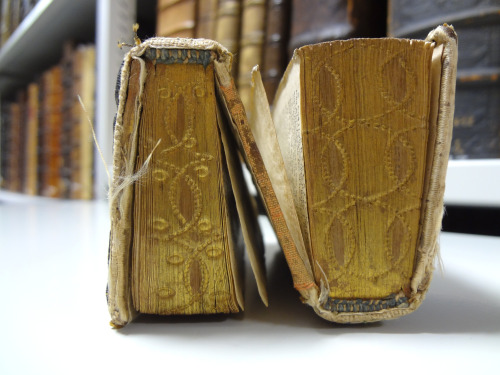 dos à dos binding